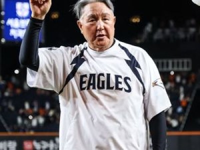 한화 3연승으로 LG 추격 김경문 감독 1000승 기념