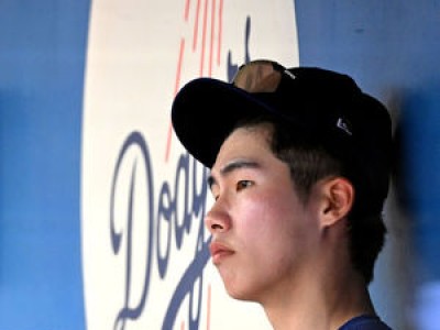 김혜성 3할9푼5리 타율에도 좌완 투수 뜨자 벤치로
