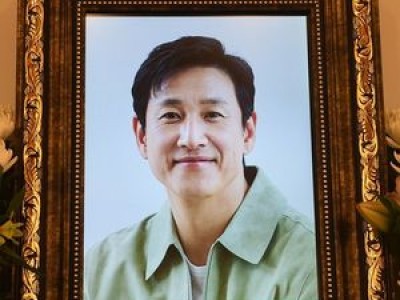 이선균 2년 전 세상 떠난 후 팬들 여전히 그리워