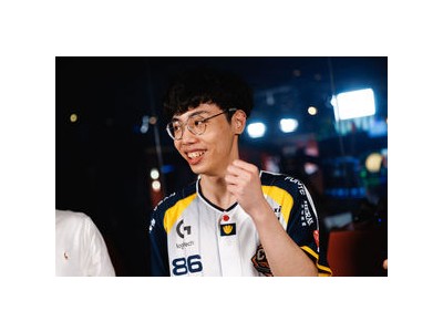 LPL 무너뜨린 베트남 팀 역사적 승리