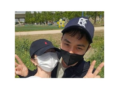 노형욱 공개 열애 발표에 팬들 반응 뜨거움