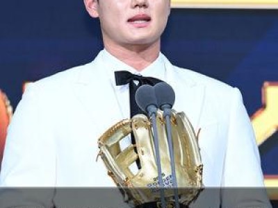 김주원 박찬호 넘어서 유격수 황금장갑 차지