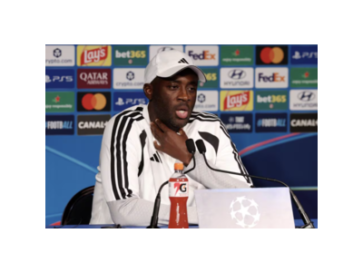 야야 투레 PSG 기계 같은 팀이라며 3연패 예측