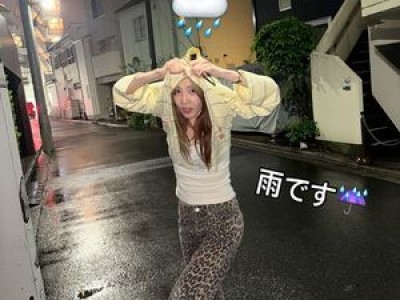 산다라박 비를 피하는 유쾌한 일상 공개